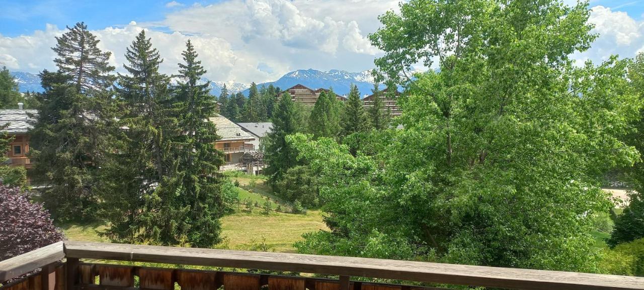 Apartment 24 Hotel Etrier Pool & Spa Crans-Montana Luaran gambar