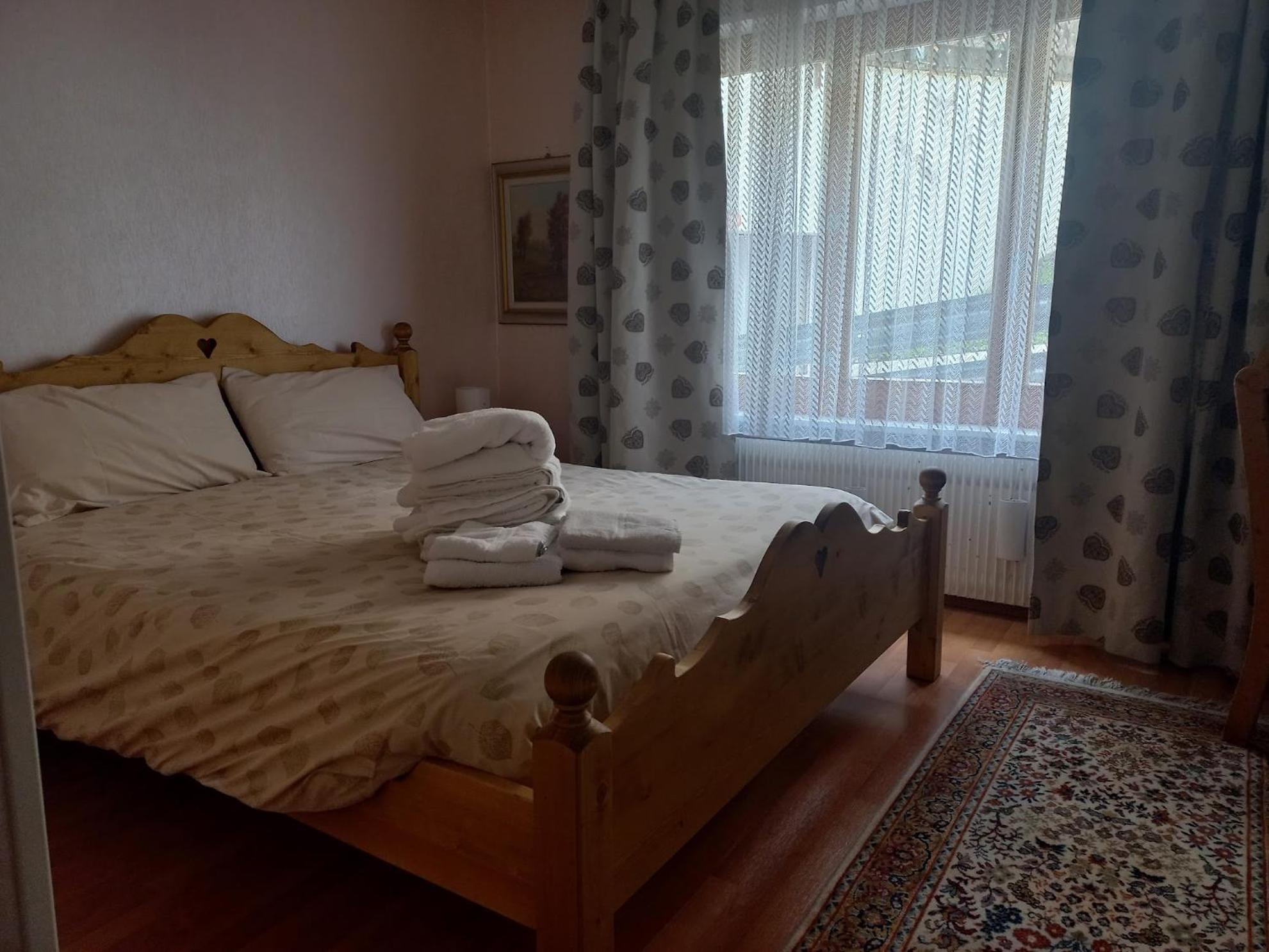 Apartment 24 Hotel Etrier Pool & Spa Crans-Montana Luaran gambar